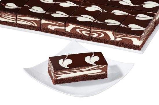 Bild von 1 ST. MOUSSE-AU-CHOCOLAT-SCHNITTE (UK = 6 ST.)