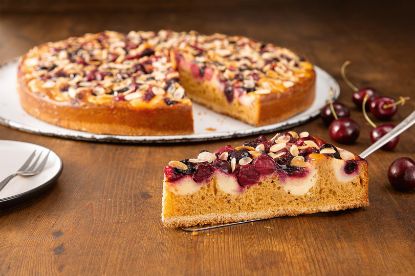 Bild von 1 ST. OMAS LANDKUCHEN KIRSCHE-MANDEL (UK=1STK)